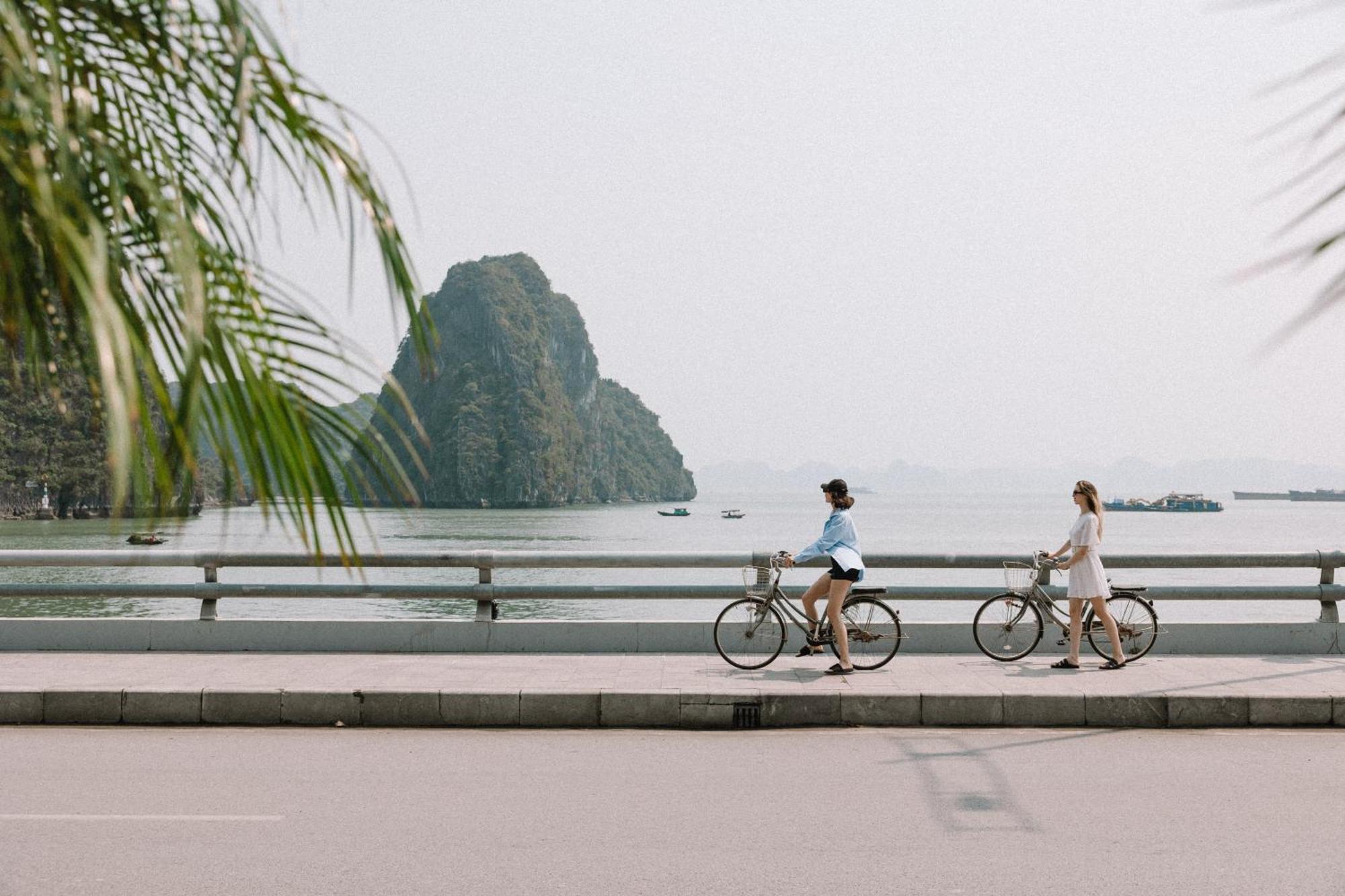Hotel Deja Vu House Ha Long Exteriér fotografie